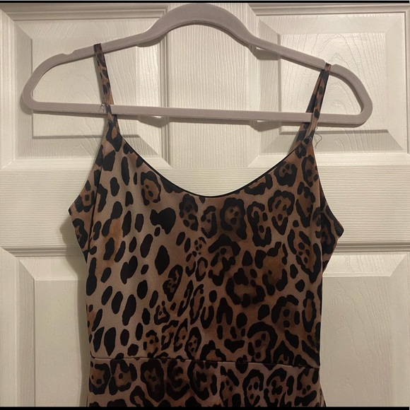 Boohoo Tall Mesh Leopard Print Maxi Dress - Picture 2 of 5